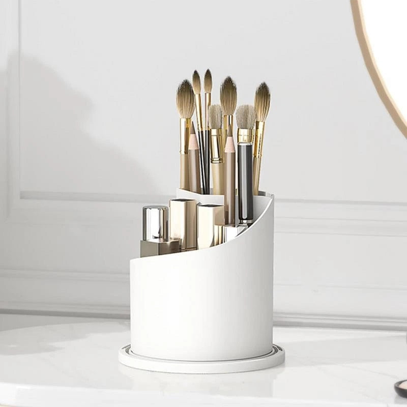 The Rina Brush Holder
