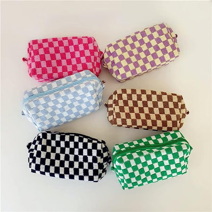 The Preppy Pouch